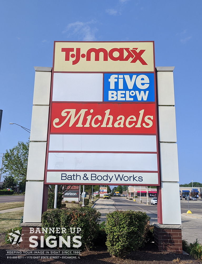 At Banner Up in Sycamore, Illinois, we create and install large or small scale exterior signage for retail plazas